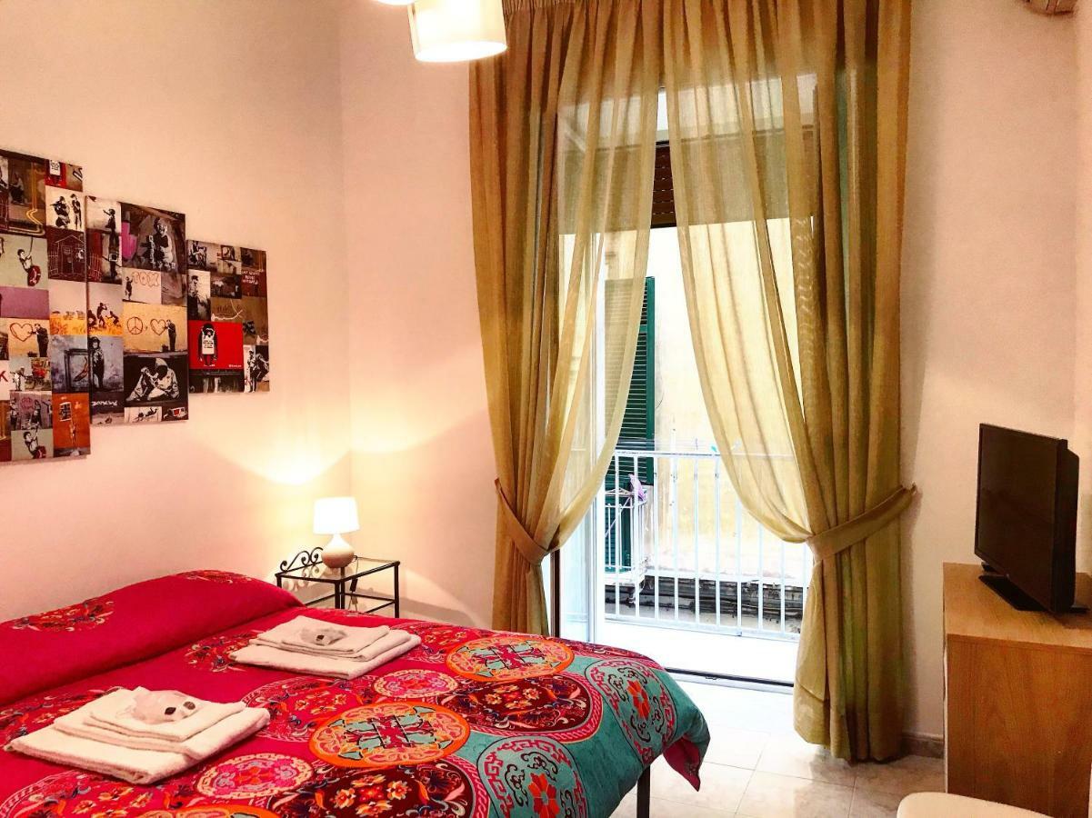 Casa G&G Pignasecca 2 Nel Cuore Di Napoli Exteriér fotografie
